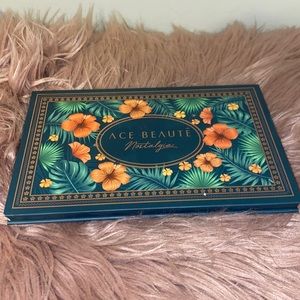 ace beauty nostalgia pallet